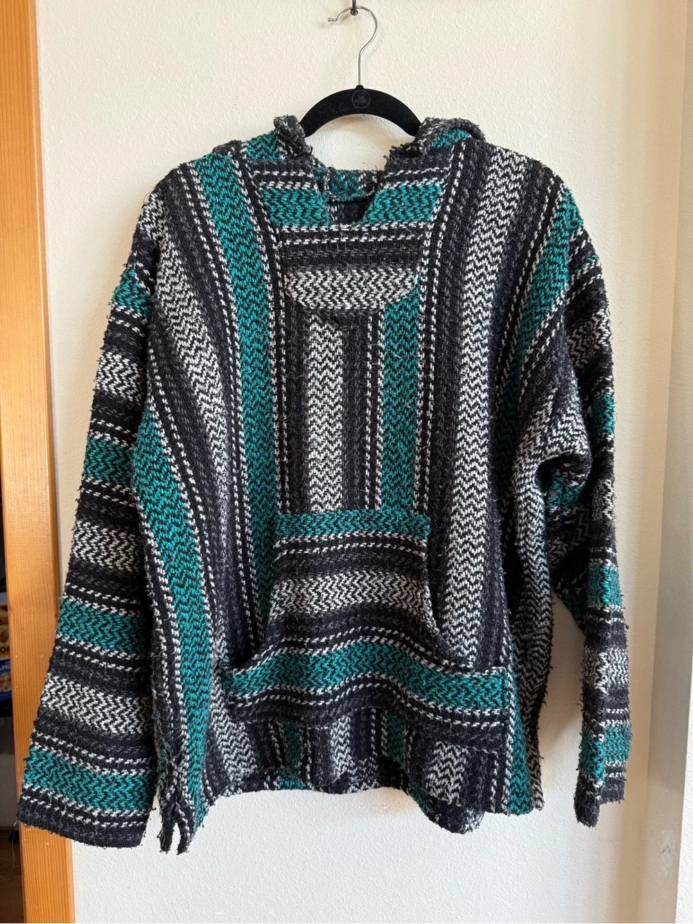 Vintage Teal & Black Baja Hoodie / Drug Rug XL